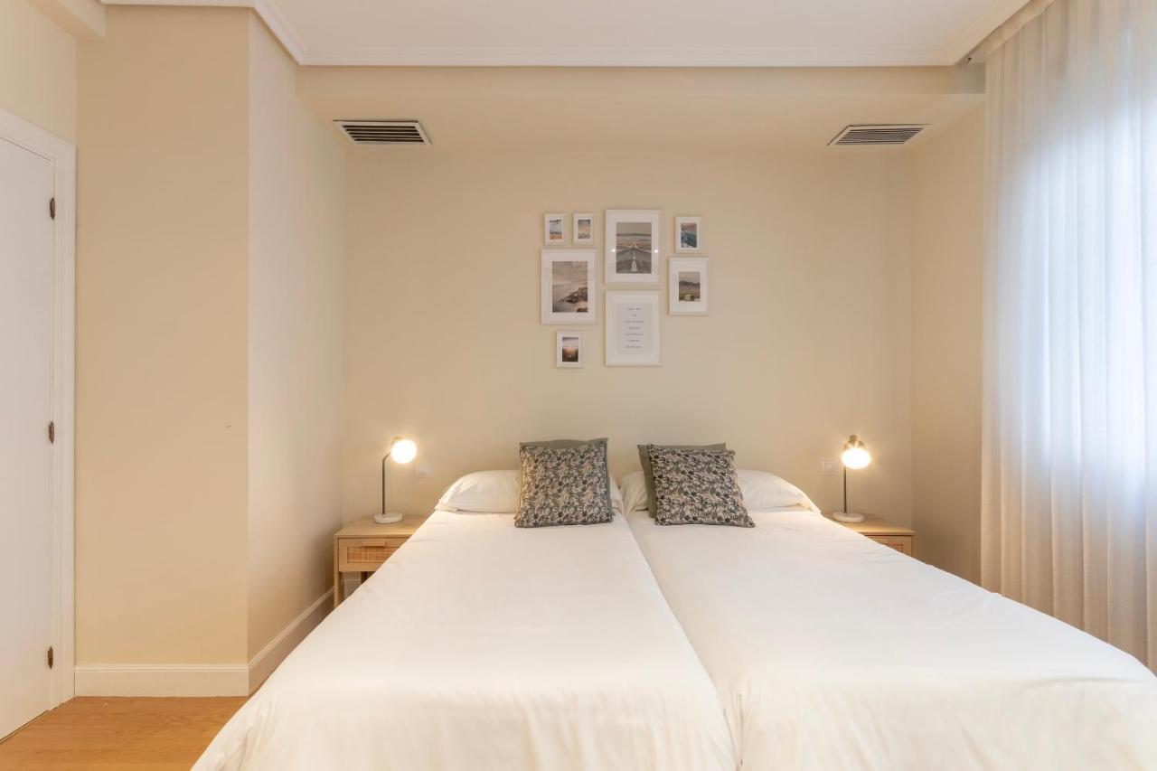 Akomodat En Apartamento En El Centro De Bilbao Con Parking מראה חיצוני תמונה